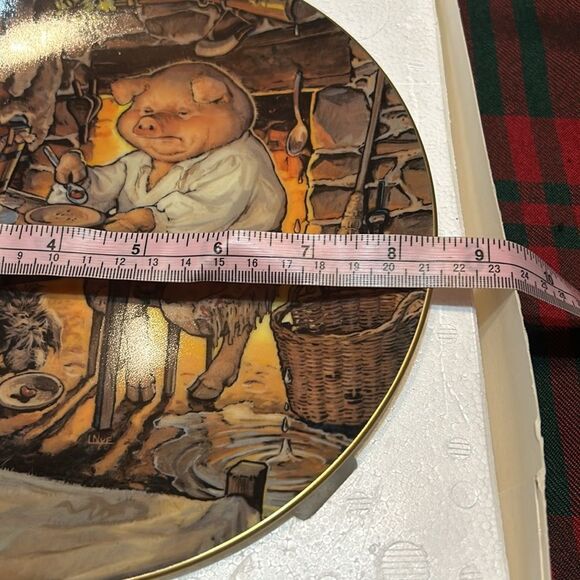 Vintage 1985 “This Little Pig Had None” by Linda Nye Kern Collectibles - Picture 3 of 3
